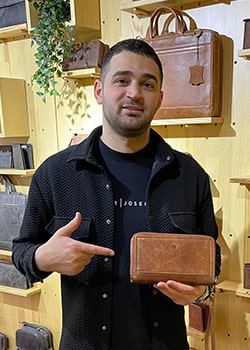 Watch of Royal Mobile Application