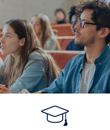 teticaret egitim dinleyen insanlar